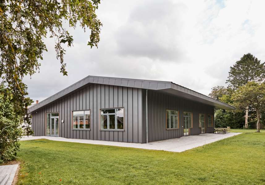 Sankt Birgitta Skole får superflot ”stålbarak”, Privat Skole - Østergade 64, 4930 Maribo